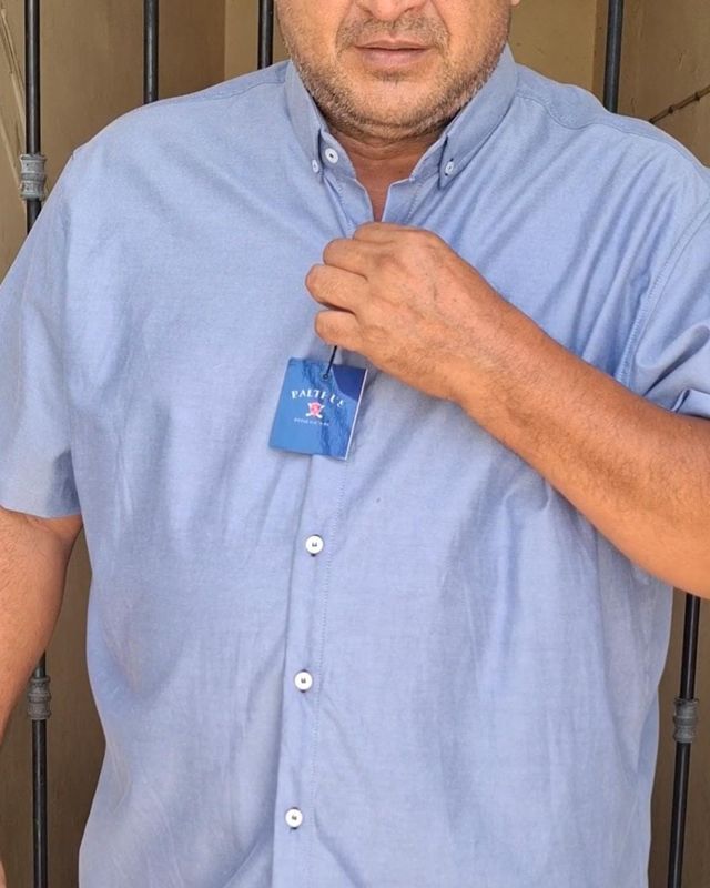 Cliente de Balthus con su camisa